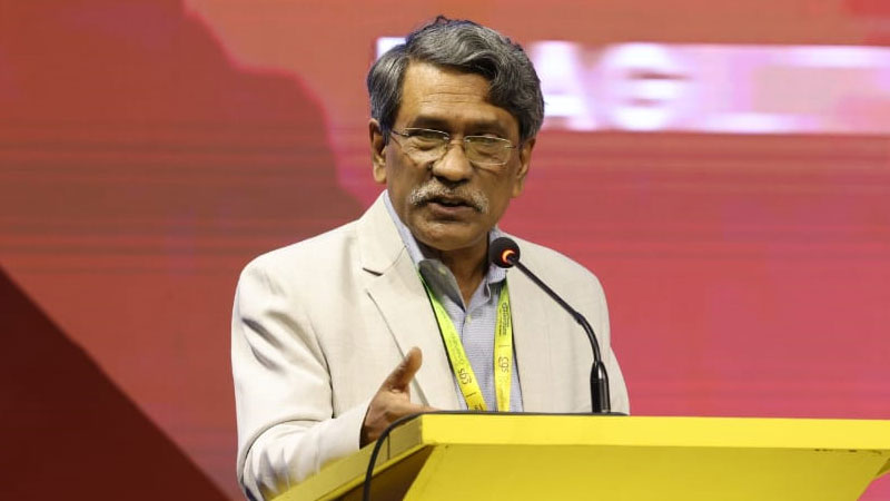 রাষ্ট্র একা সংকট সৃষ্টি করে না, বৈশ্বিক ব্যবস্থাও দায়ী