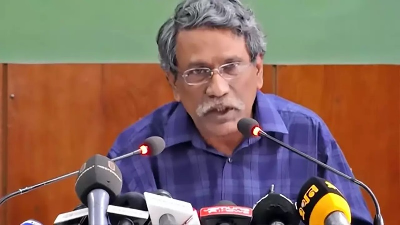 গণতান্ত্রিক ব্যবস্থা প্রতিষ্ঠায় রাজনৈতিক দলগুলো ছাড় দেবে: আলী রীয়াজ