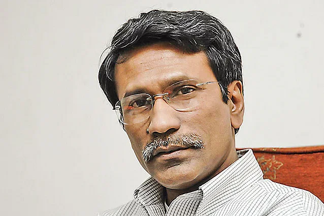 আওয়ামী লীগকেই দায় নিতে হবে