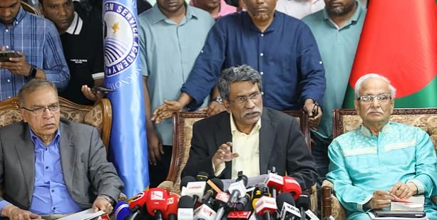 দ্বিকক্ষবিশিষ্ট সংসদ ও দুইবারের বেশি প্রধানমন্ত্রী না হওয়ার বিষয়ে অধিকাংশ দল একমত: আলী রীয়াজ