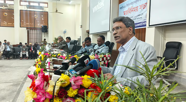 বাংলাদেশের সংবিধান সংশোধনকে ছেলেখেলায় পরিণত করা হয়েছে: আলী রীয়াজ