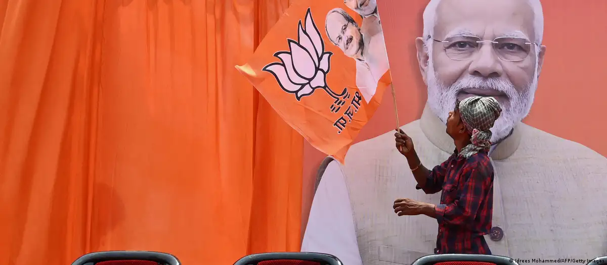 What do India's neighbors expect from the new government?