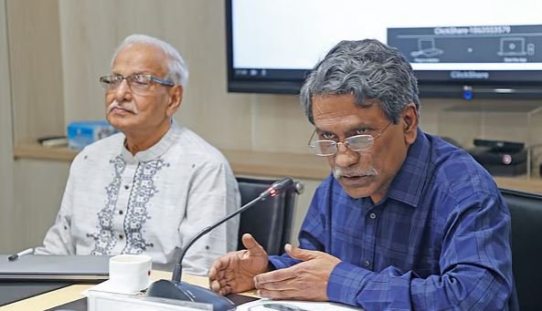 গণতান্ত্রিক রূপান্তরের জন্য দীর্ঘ মেয়াদে একটি রাজনৈতিক শক্তির উত্থান চান আলী রীয়াজ